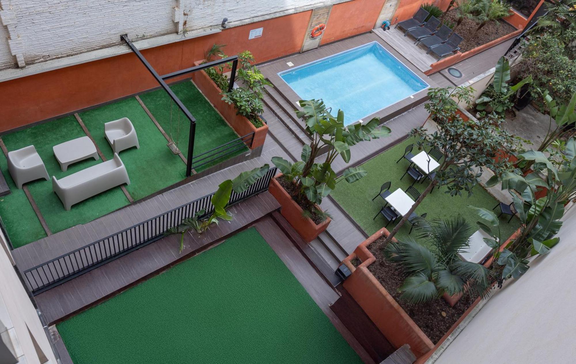 Апартаменти Enjoybcn Patio De Gala Барселона Екстер'єр фото